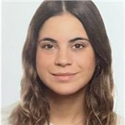 Soy una persona con ganas de trabajar y enseñar a los niños y estoy dispuesta a dar clases a niños de primaria y secundaria